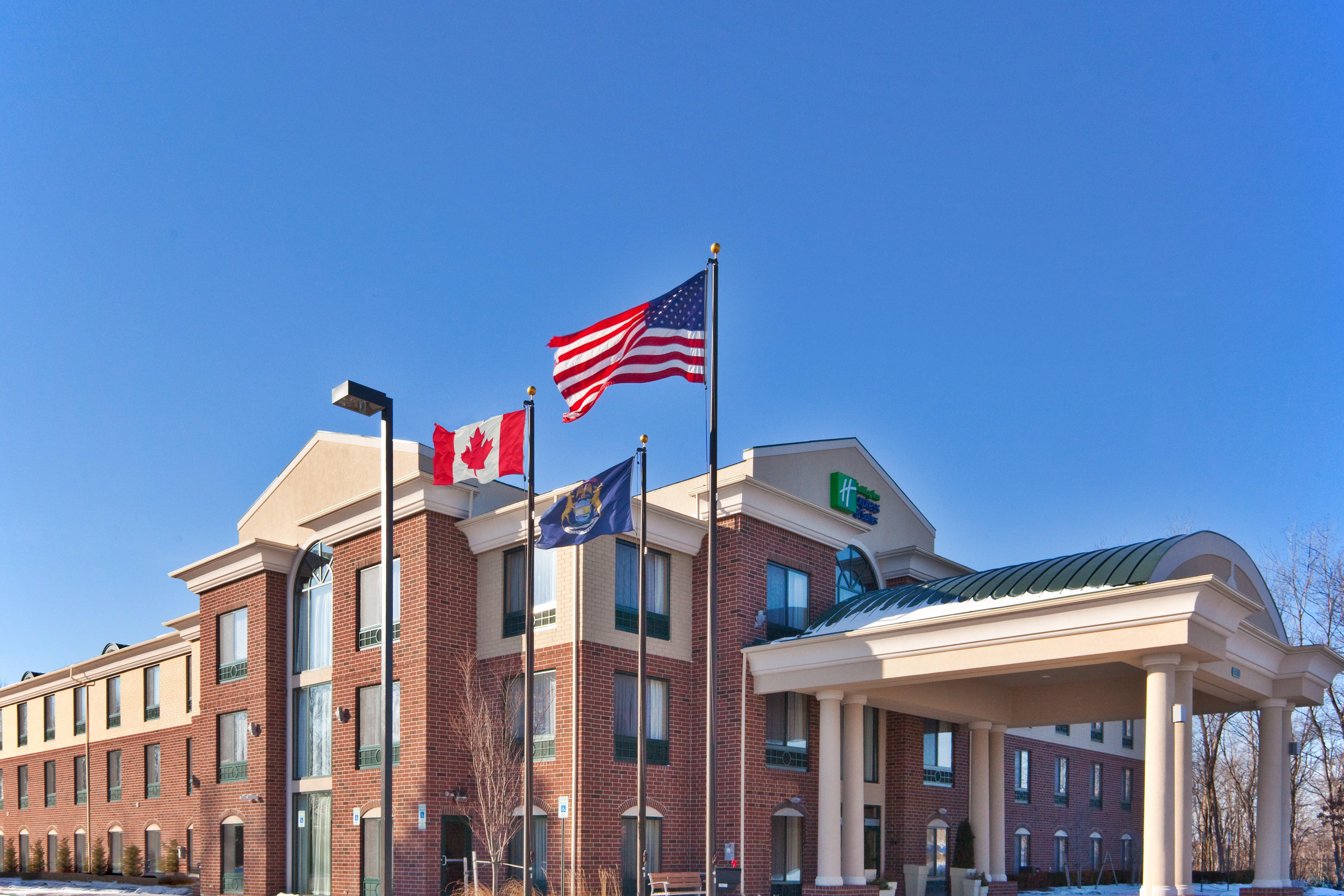 Holiday Inn Express & Suites Detroit - Novi By Ihg Ngoại thất bức ảnh