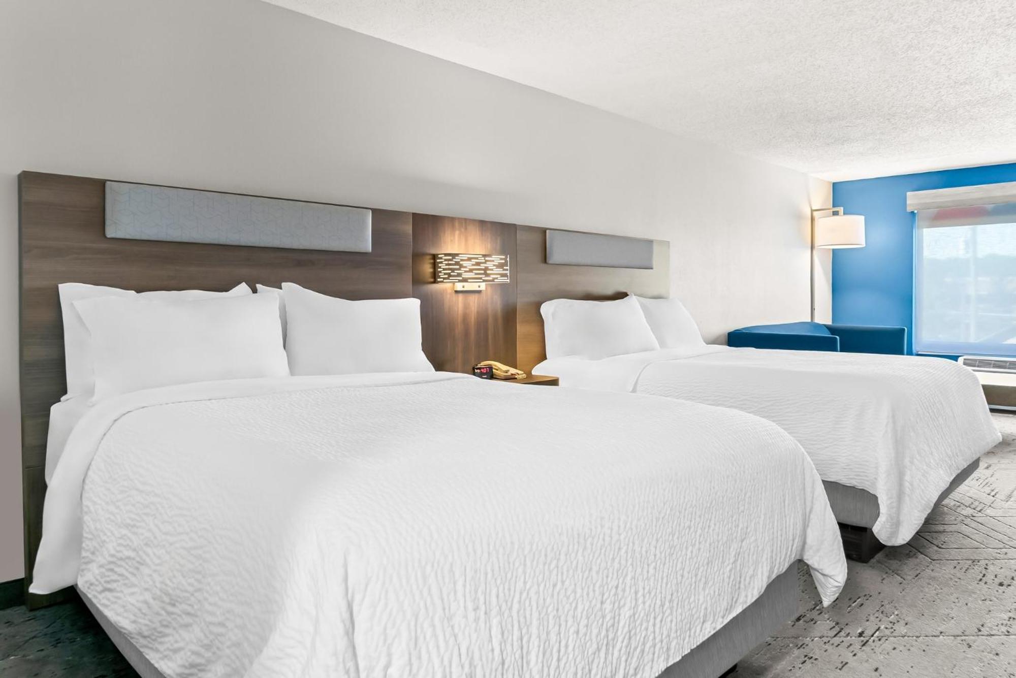 Holiday Inn Express & Suites Detroit - Novi By Ihg Ngoại thất bức ảnh