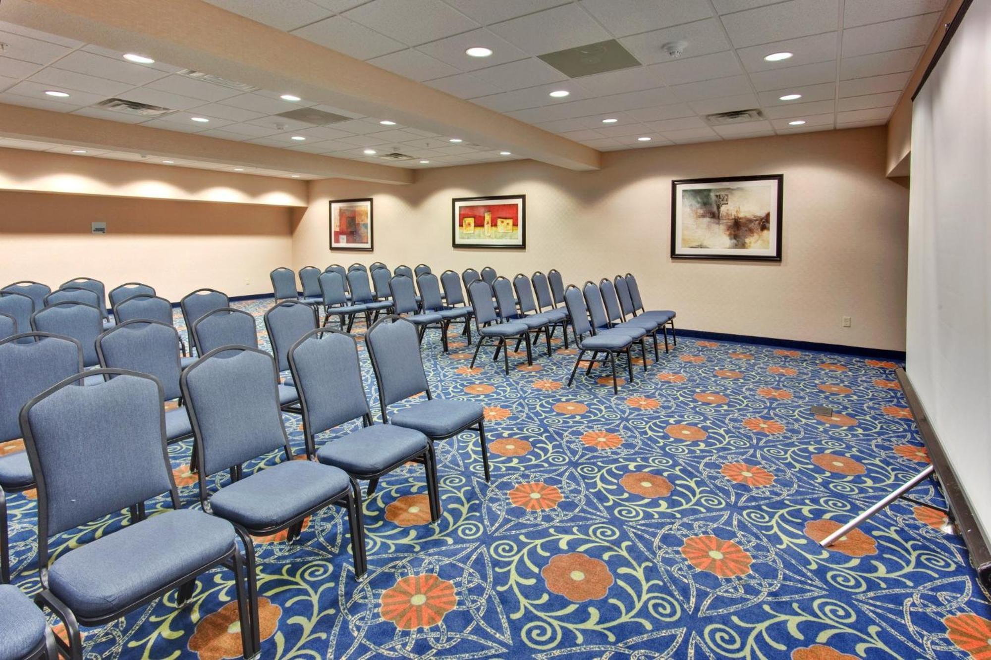 Holiday Inn Express & Suites Detroit - Novi By Ihg Ngoại thất bức ảnh
