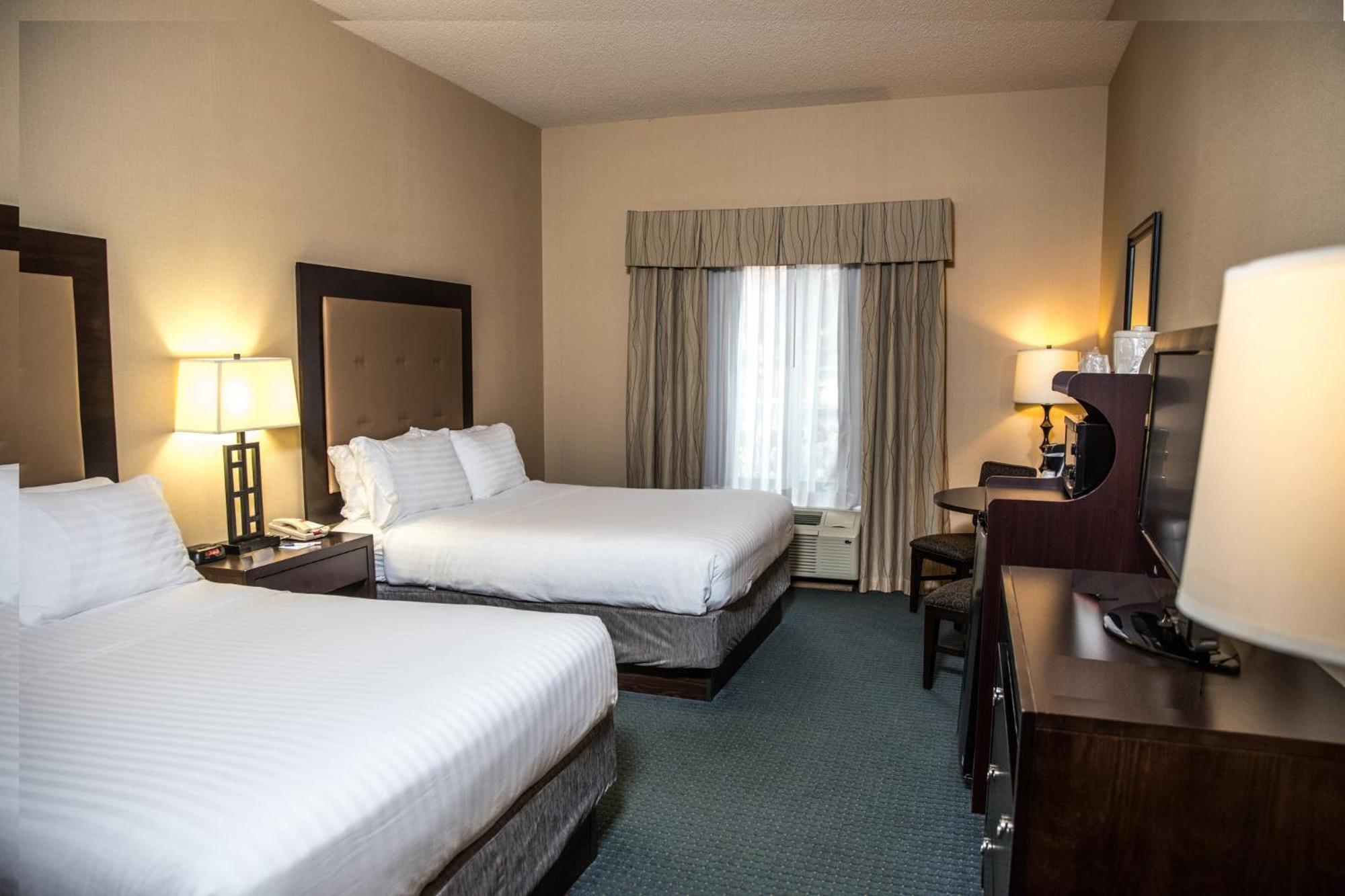 Holiday Inn Express & Suites Detroit - Novi By Ihg Ngoại thất bức ảnh