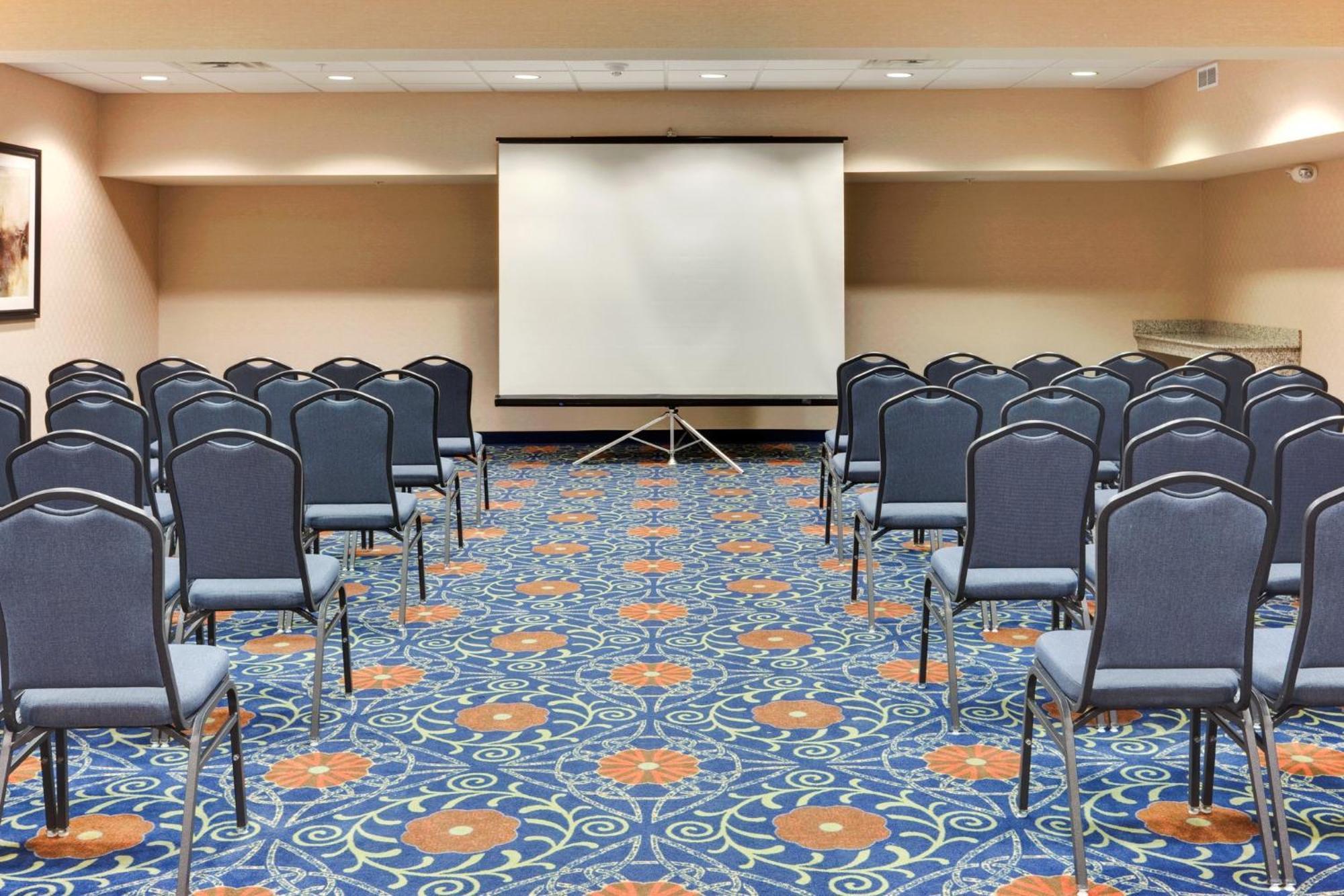Holiday Inn Express & Suites Detroit - Novi By Ihg Ngoại thất bức ảnh