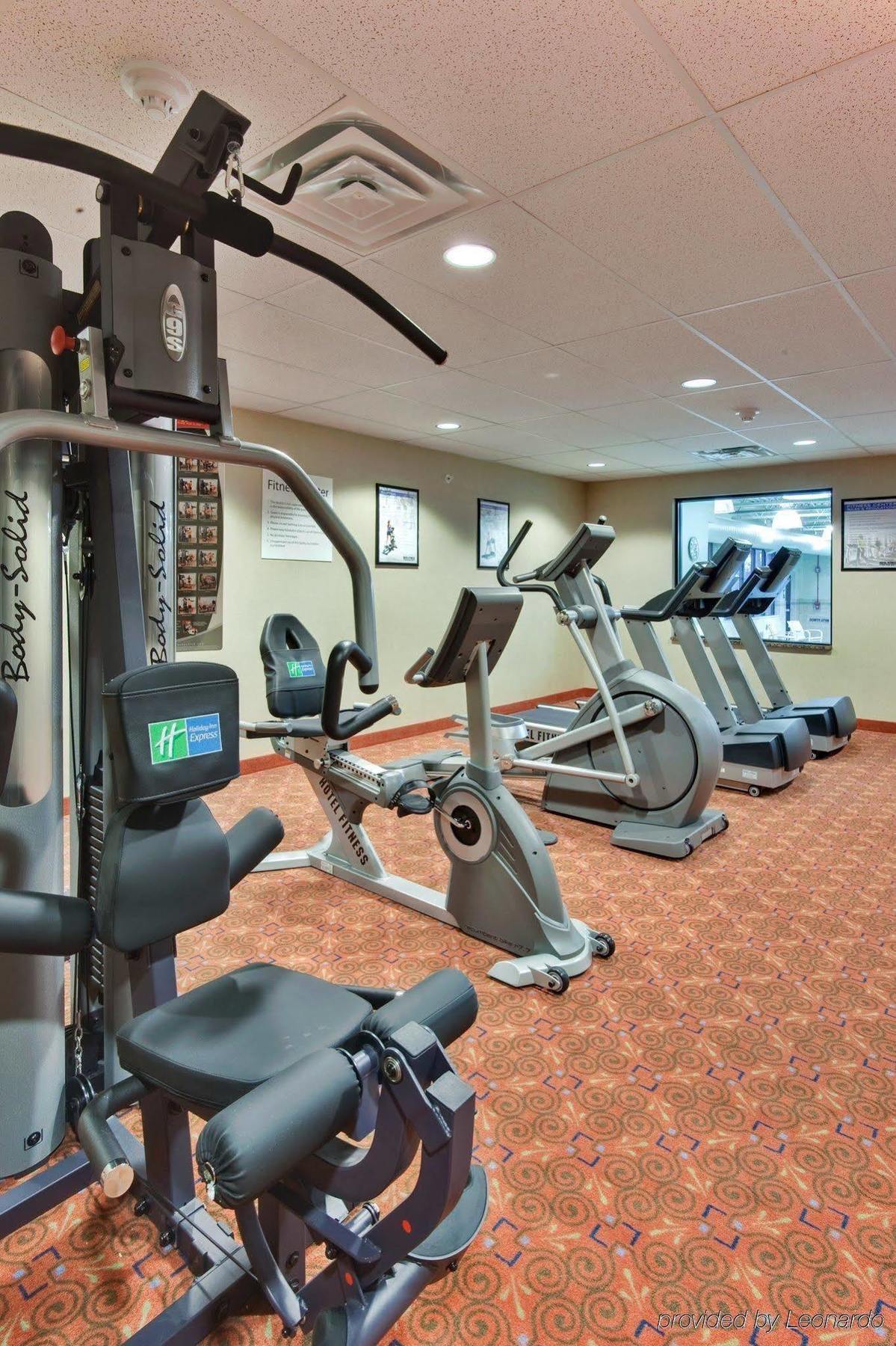Holiday Inn Express & Suites Detroit - Novi By Ihg Ngoại thất bức ảnh